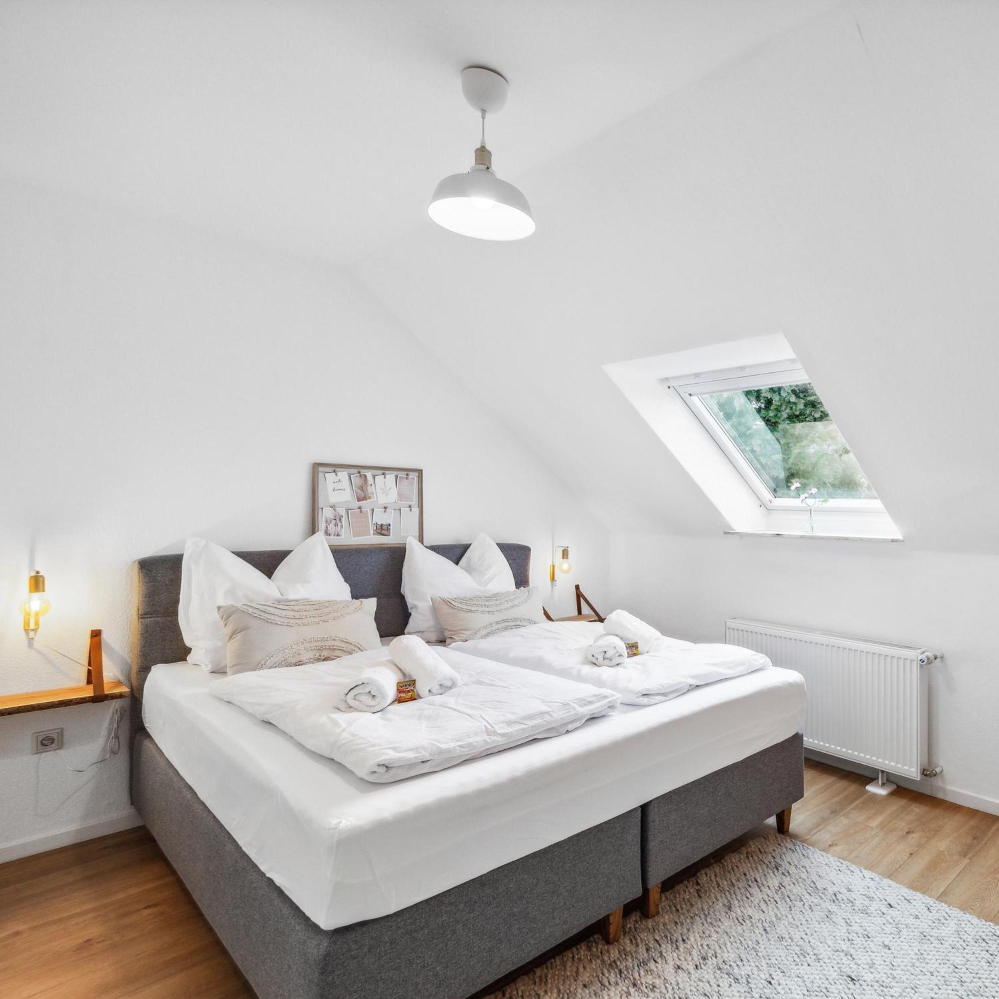 Citychalet- 73M2-Boxspringbett-Neu Renoviert-Kueche-Sehr Ruhig Bochum Exterior foto